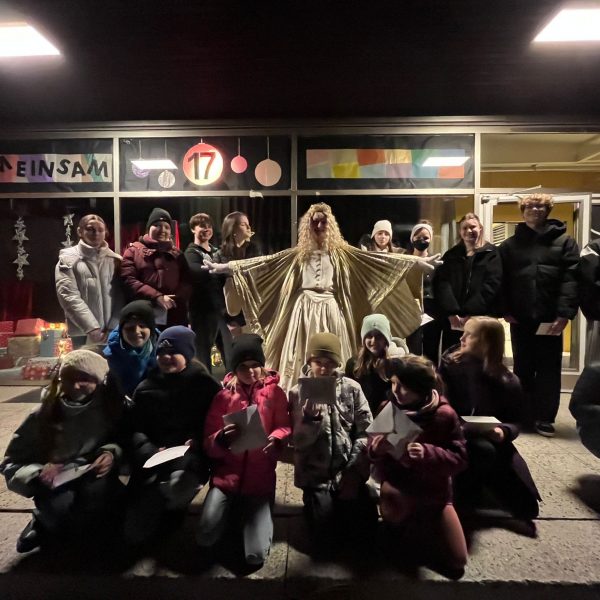 23a77bc5-d3ec-4e22-95cc-58a46e082c6a-1